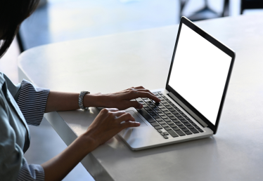 〇〇時間の研修実施